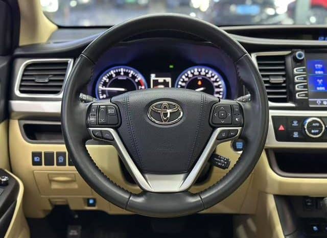 
								Toyota Highlander (III), 2020 full									