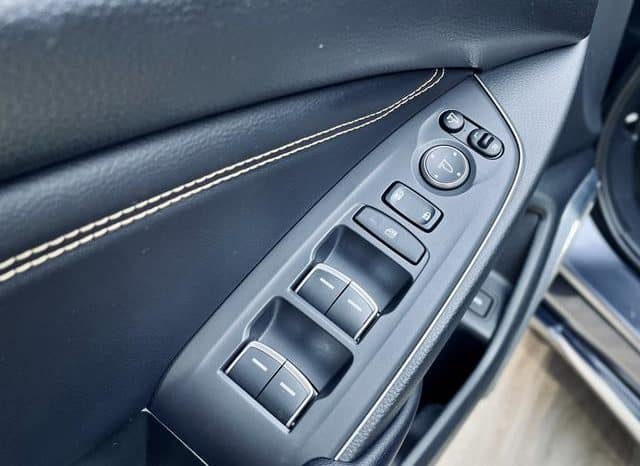 
								Honda Accord, 2022 full									