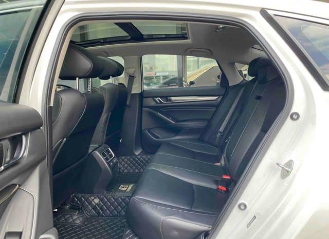 
								Honda Accord, 2022 full									