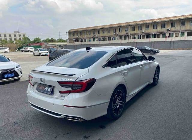 
								Honda Accord, 2022 full									