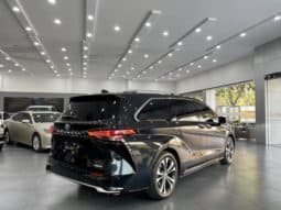 
										Toyota Granvia, 2023 full									