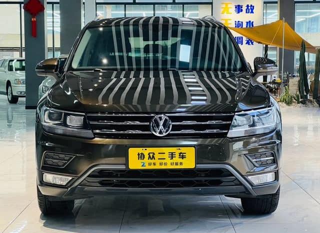 
								Volkswagen Tiguan L, 2020 full									