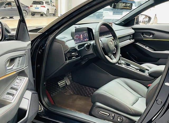 
								Honda Accord, 2024 full									