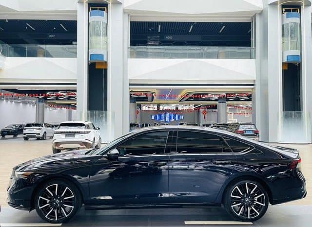 
								Honda Accord, 2024 full									