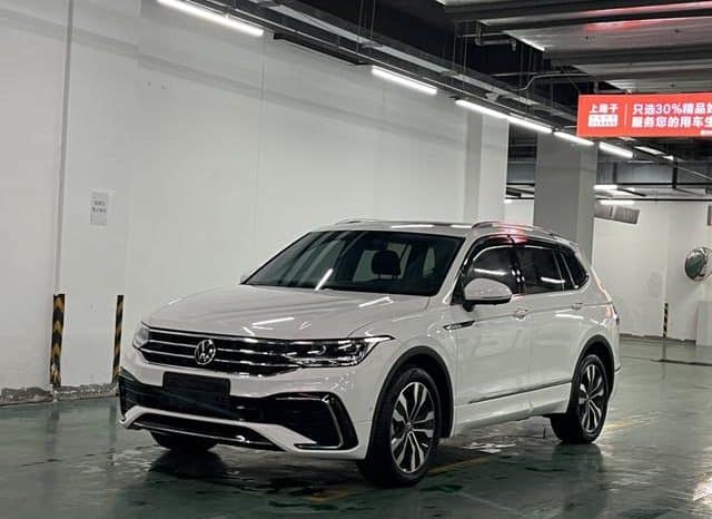 67d85ebe3c89b Volkswagen Tiguan L, 2022