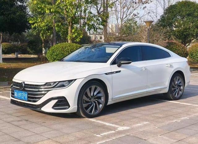67d85ec7d9f70 Volkswagen Passat CC, 2021