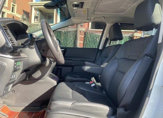 
								Honda Elysion, 2021 full									