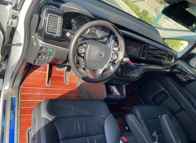 
								Honda Elysion, 2021 full									