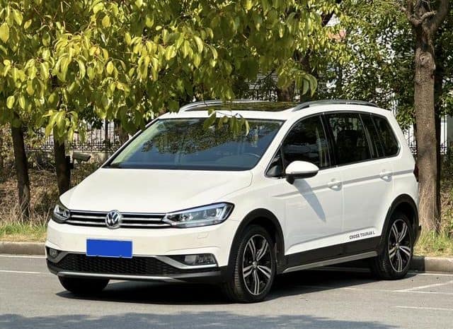 67d861ced8907 Volkswagen Touran L, 2020