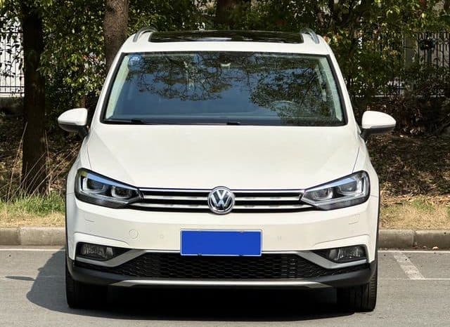 
								Volkswagen Touran L, 2020 full									