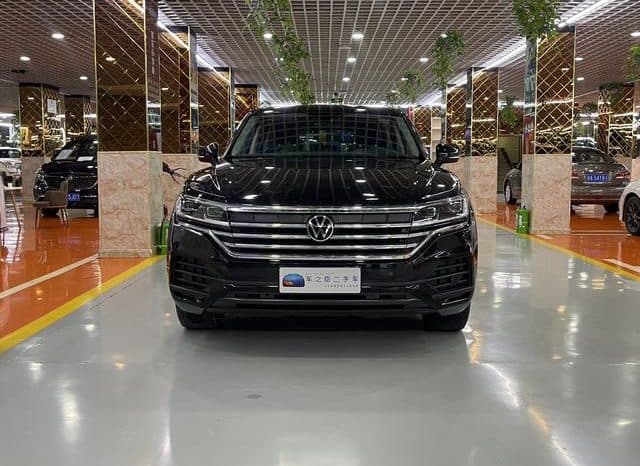 
								Volkswagen Touareg, 2022 full									