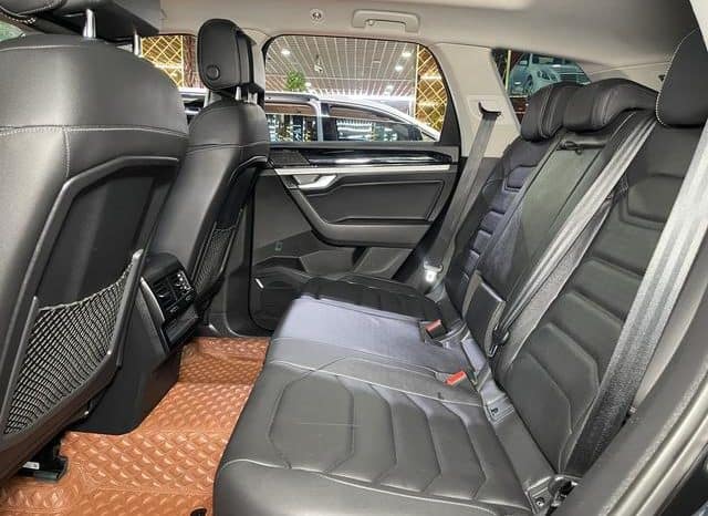 
								Volkswagen Touareg, 2022 full									