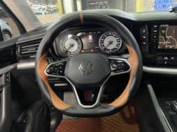 
										Volkswagen Touareg, 2022 full									