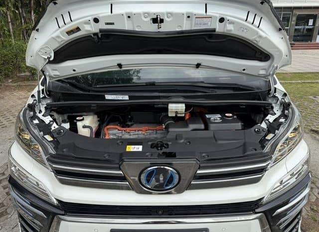 
								Toyota Vellfire, 2021 full									