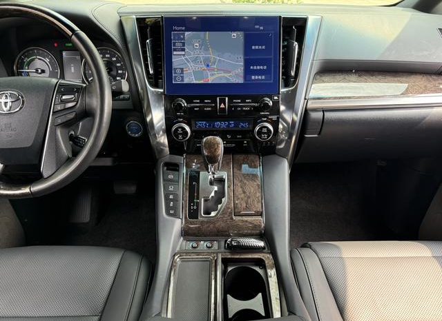 
								Toyota Vellfire, 2021 full									
