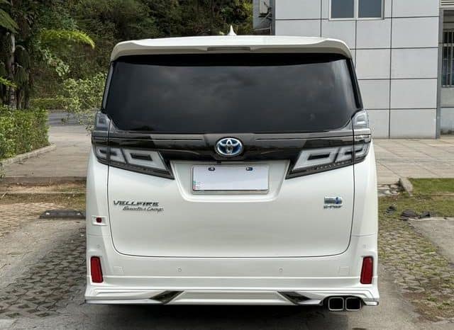 
								Toyota Vellfire, 2021 full									