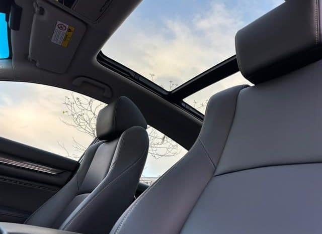 
								Honda Accord, 2022 full									