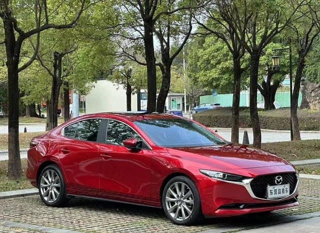 
								Mazda 3 (IV), 2021 full									
