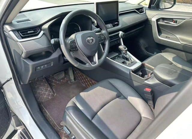 
								Toyota RAV4 (IV), 2021 full									