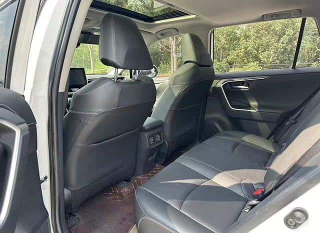
								Toyota RAV4 (IV), 2021 full									