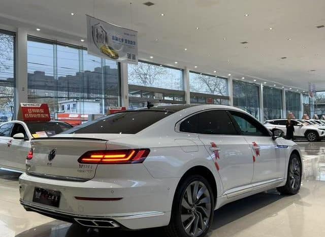 
								Volkswagen Passat CC, 2023 full									