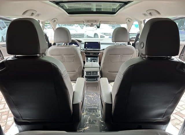 
								Volkswagen Viloran, 2022 full									