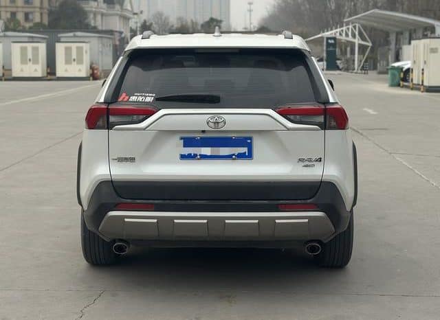
								Toyota RAV4 (IV), 2023 full									