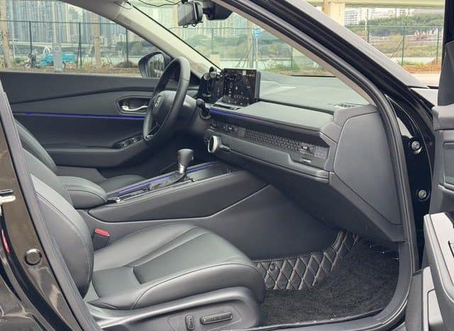 
								Honda Accord, 2024 full									