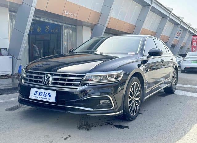 67d86d0ebc811 Volkswagen Phideon, 2021