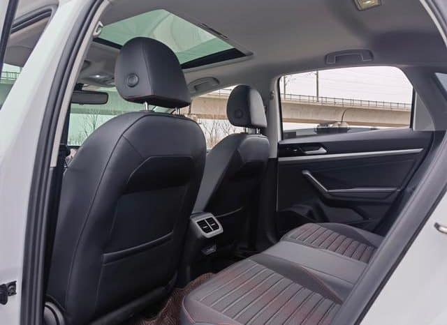 
								Volkswagen Golf 7 (Lavida), 2022 full									