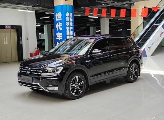 67d86d191de16 Volkswagen Tiguan L, 2021