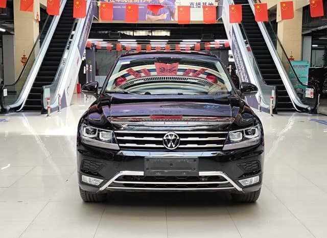 
								Volkswagen Tiguan L, 2021 full									