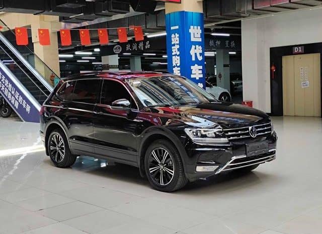
								Volkswagen Tiguan L, 2021 full									
