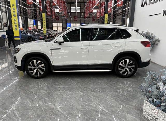 
								Volkswagen Tayron, 2021 full									