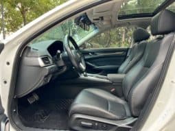 
										Honda Accord, 2022 full									