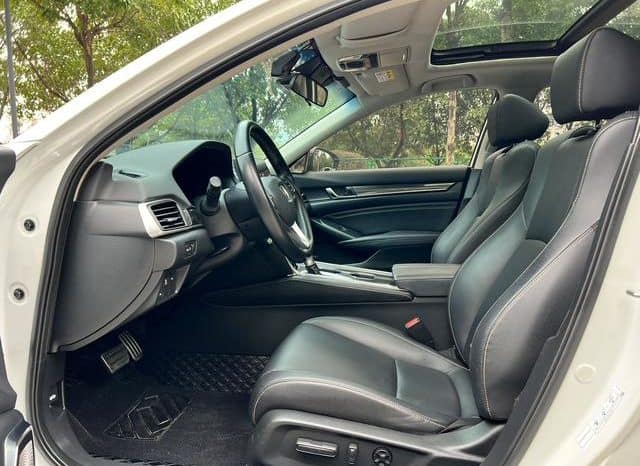 
								Honda Accord, 2022 full									