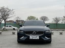 
										Volvo V60, 2023 full									