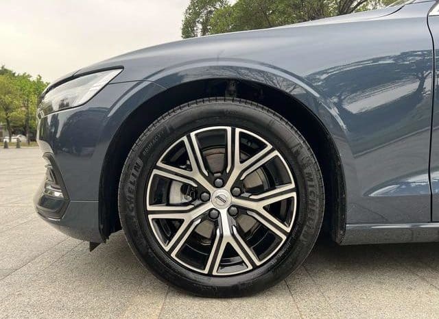 
								Volvo V60, 2023 full									