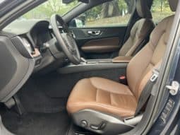
										Volvo V60, 2023 full									