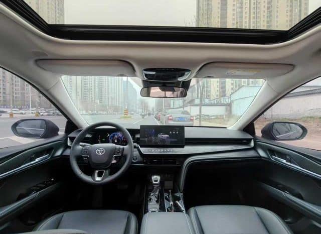 
								Toyota Camry, 2024 full									