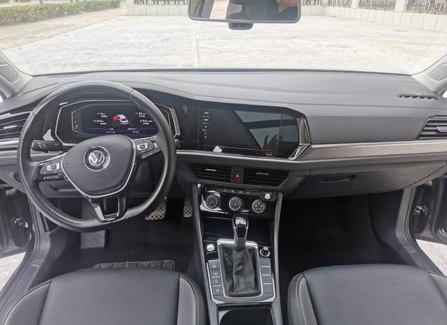 
								Volkswagen Jetta, 2022 full									