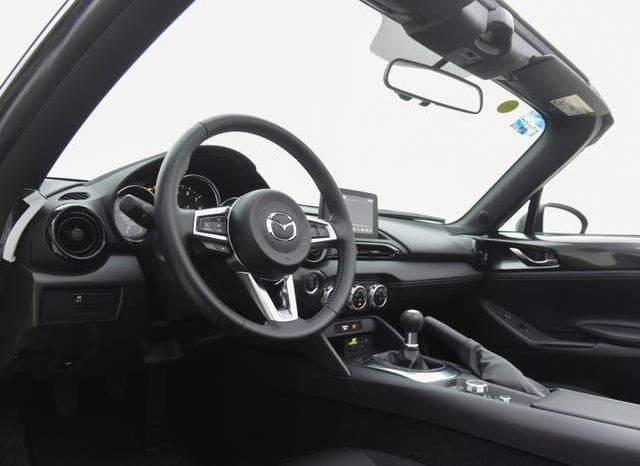 
								Mazda MX-5, 2023 full									