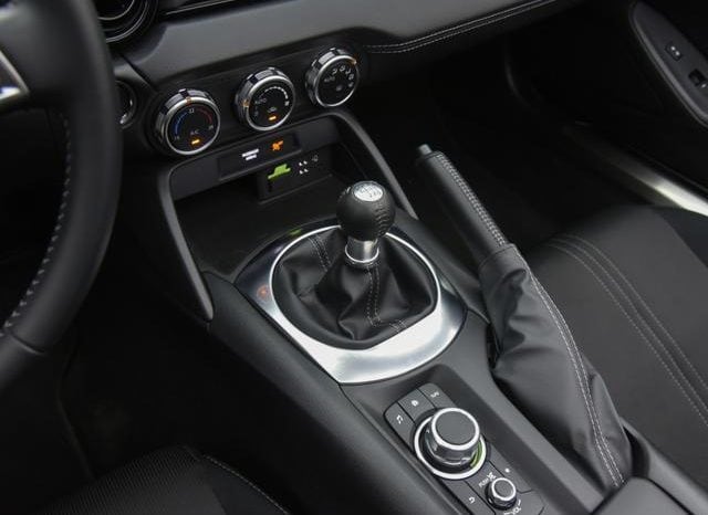 
								Mazda MX-5, 2023 full									
