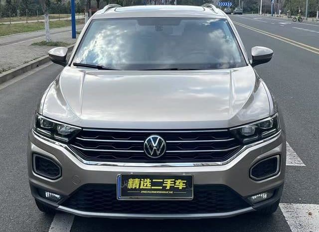 
								Volkswagen T-Roc, 2021 full									