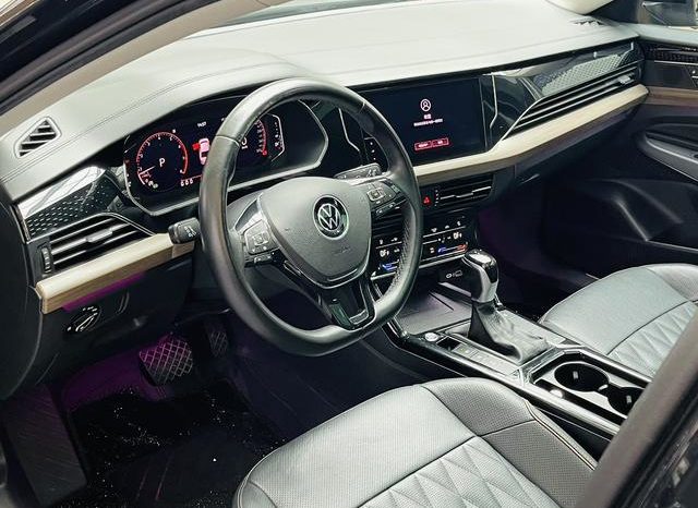 
								Volkswagen Passat, 2021 full									