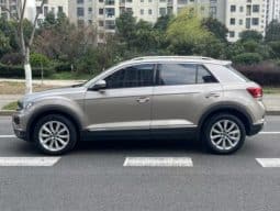 
										Volkswagen T-Roc, 2021 full									