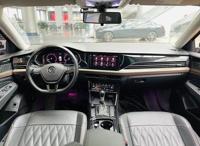 
								Volkswagen Passat, 2021 full									