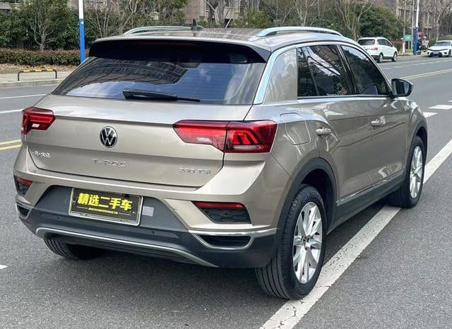 
								Volkswagen T-Roc, 2021 full									
