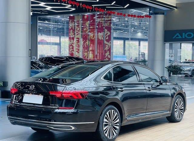 
								Volkswagen Passat, 2021 full									