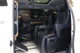 
										Toyota Vellfire, 2021 full									